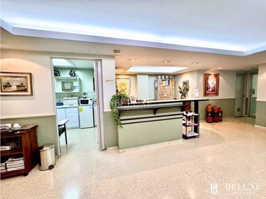 Reception counter and interior hall in commercial plaza office Panama