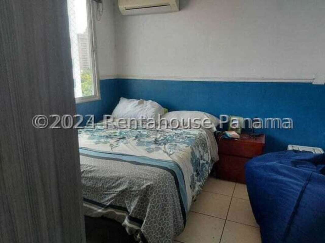 Fully equipped kitchen with appliances at PH Dalí Via Argentina Panama City