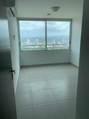 Apartment for Sale in San Francisco - 3 bedrooms