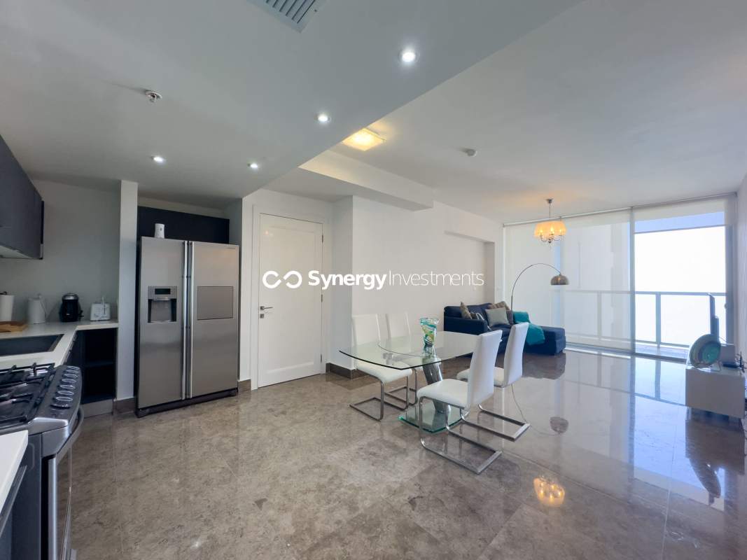 Master bedroom with contemporary ceiling design at Yoo Panama Avenida Balboa