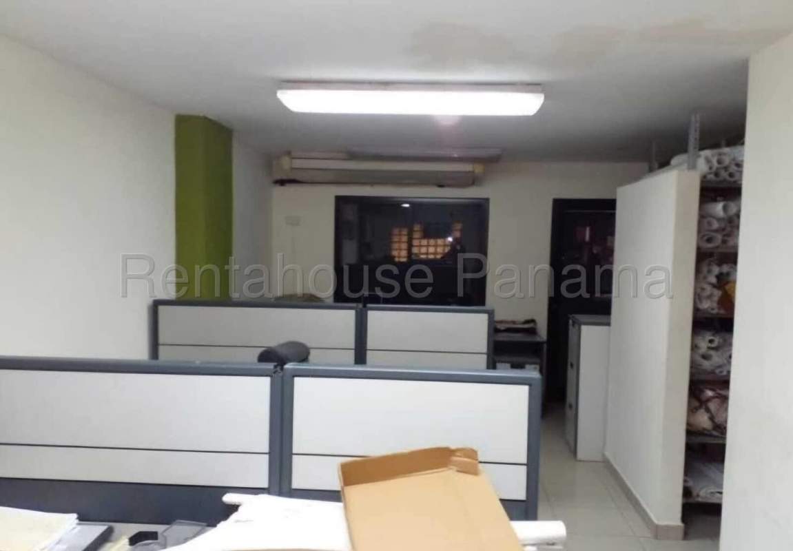 Secure entrance stairs with metal door Obarrio commercial residential building sale