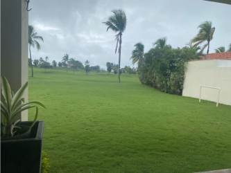 Expansive private lawn with panoramic golf views in golf villa for sale Vista Mar Panama