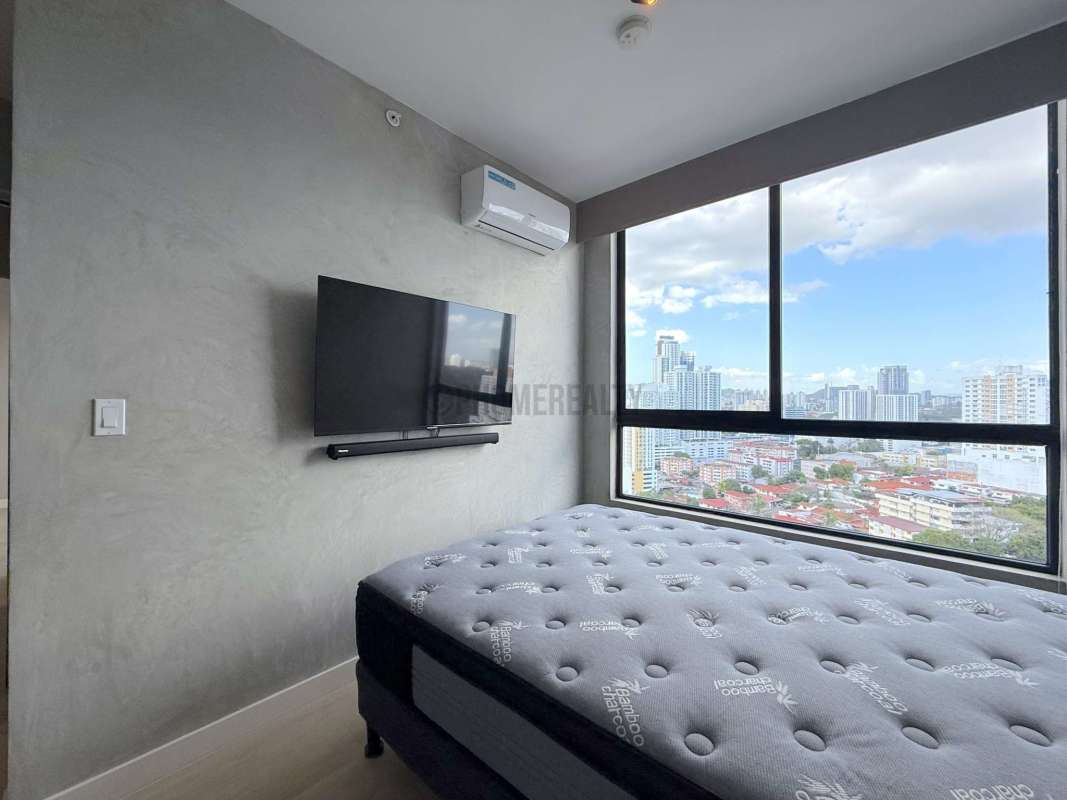 Balcony overlooking Panama City skyline apartment for rent PH Park Residence San Francisco