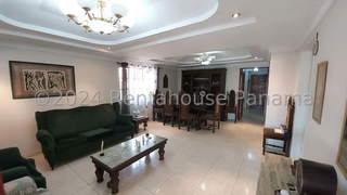 House for Sale in Rufina Alfaro - 3 bedrooms