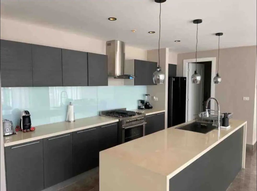 Luxury kitchen island pendant lighting appliances PH YOO Panama apartment