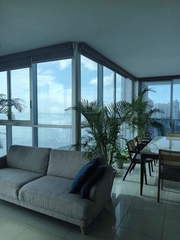 Apartment for Sale in San Francisco - 2 bedrooms