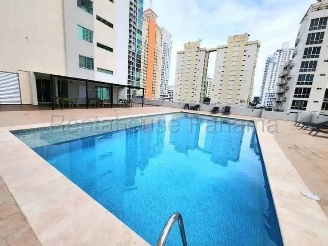 Private apartment balcony overlooking Panama city skyline in PH Citrus San Francisco