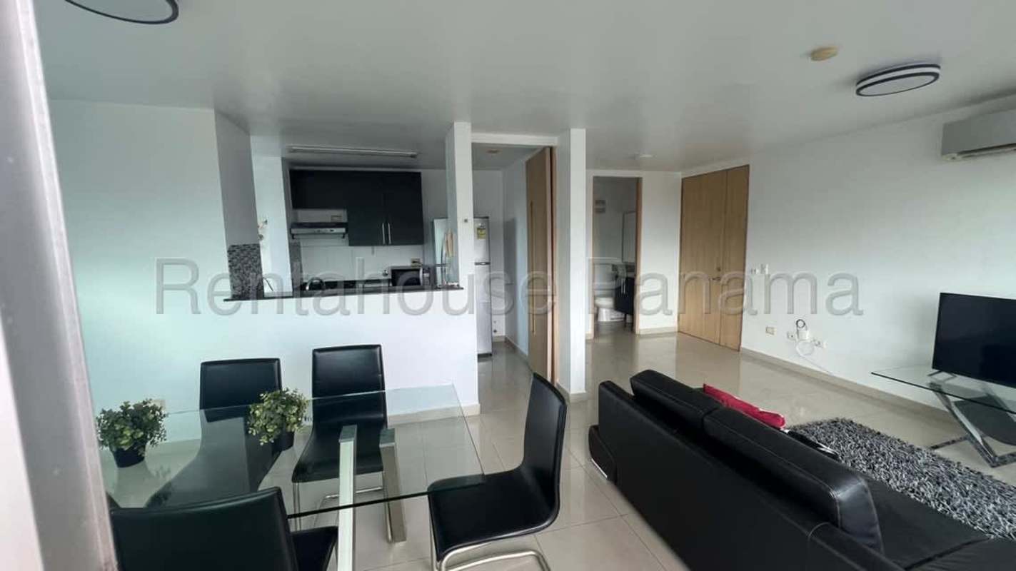 Spacious decorated lobby entrance in PH Citrus with modern furnishings San Francisco Panama