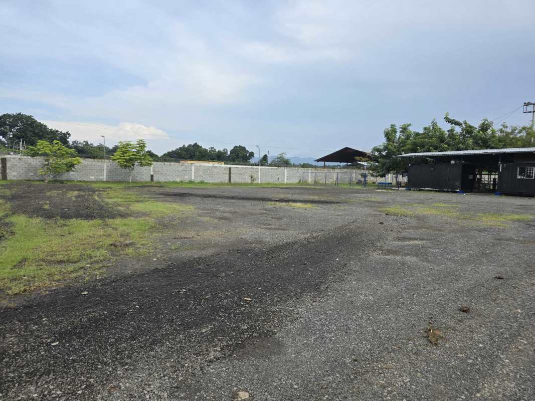 Flat Land for Sale Pacora Near Pan-American Highway 1.1ha