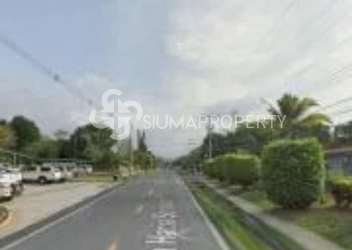 Aerial image showing wooded area and river next to large investment land Penonomé Panama