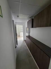 Commercial Office and Warehouse for Sale in Betania - 1 bedroom