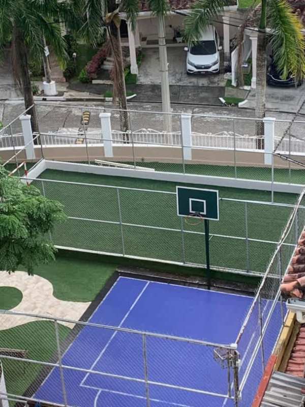 Outdoor swimming pool with gazebo surrounded by gardens Betania Panama