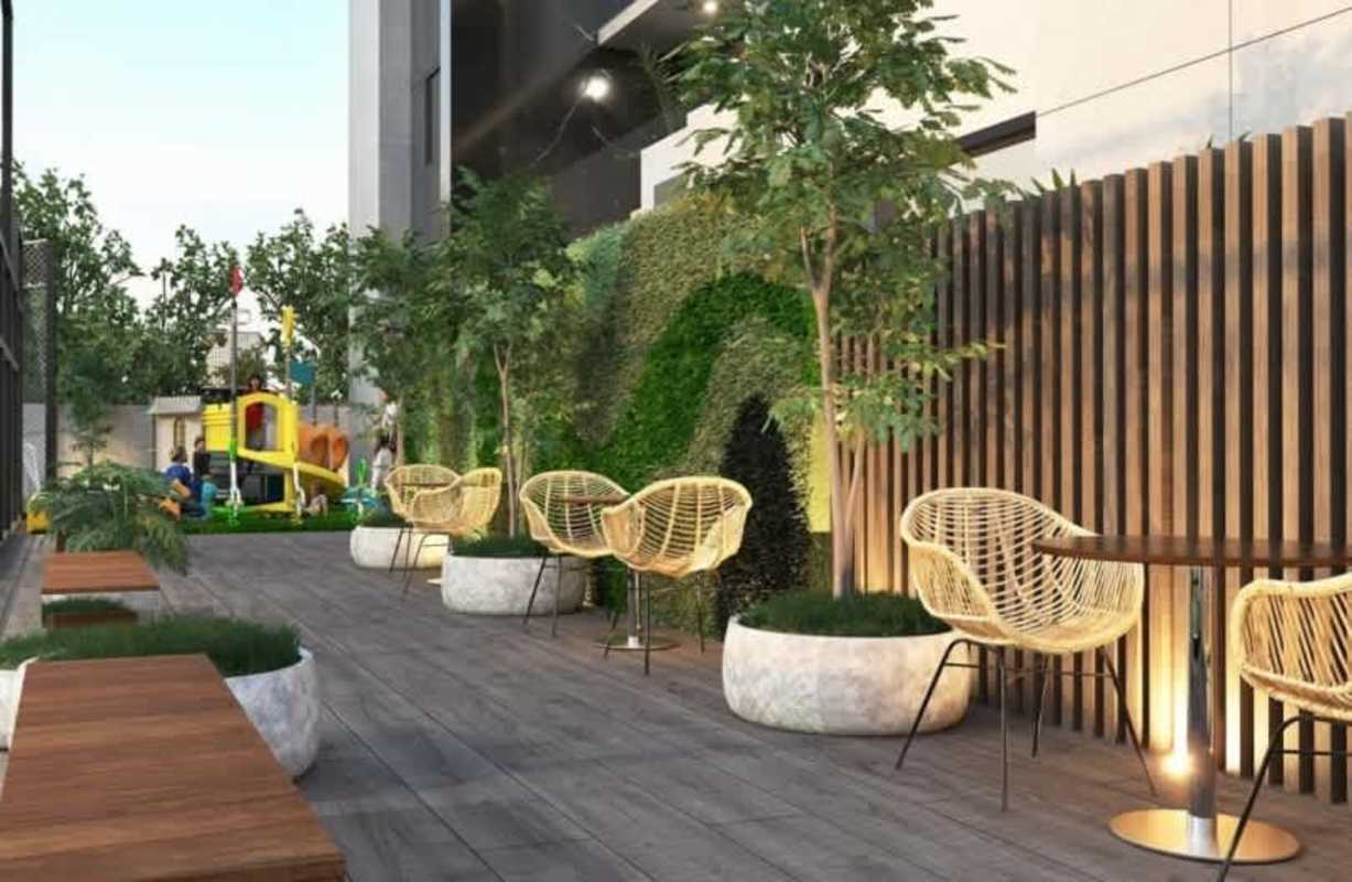 Rooftop infinity swimming pool overlooking Panama City skyline at Skyline Residences