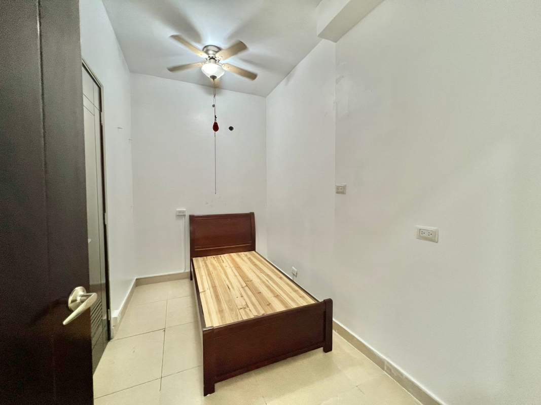 Contemporary marble kitchen with appliances ocean view PH Rivage Tower Panama City