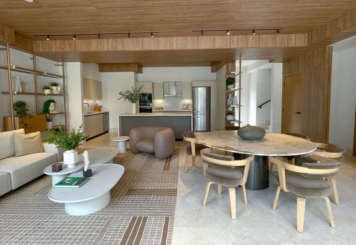 Open-plan luxury living room with panoramic windows and elegant finishes at PH The Reserve Santa Maria Panama