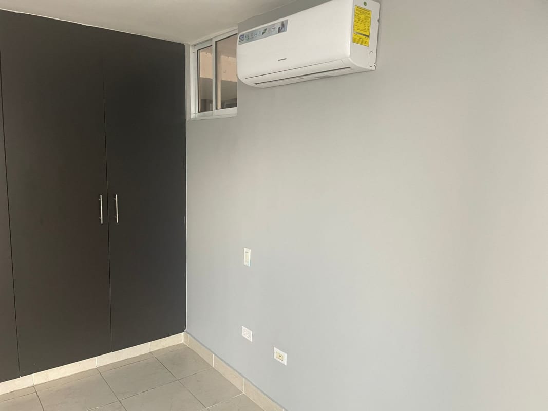 Bedroom with air conditioning, built-in wardrobe, and ceramic floor in PH Vista Marina Towers Panama City