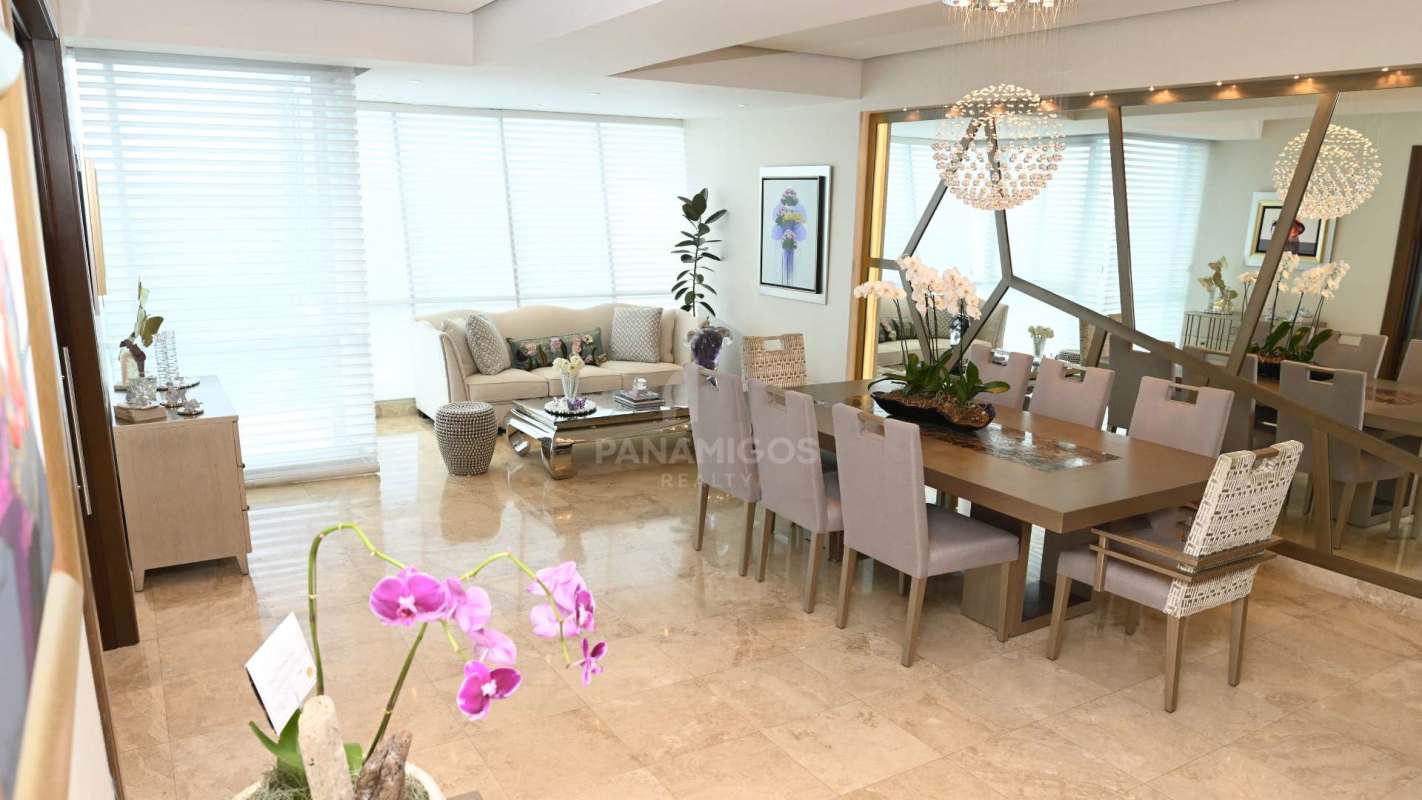 Primary bedroom suite with large balcony, ocean views, walk-in closet PH Titanium Costa del Este