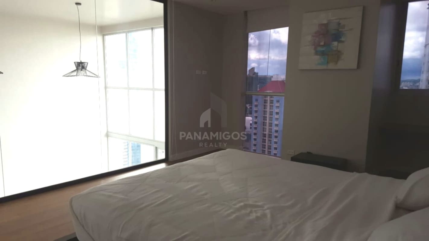 Bright bedroom with city views, spacious closet, modern style in PH Oceanaire Punta Pacifica
