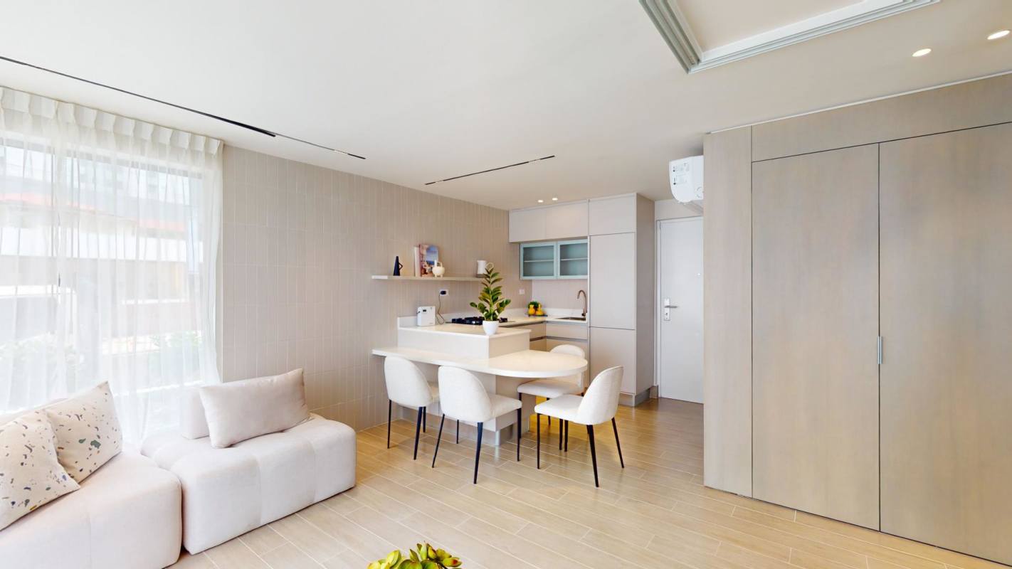 Minimalist luxury bathroom with walk-in shower modern sink PH Skyline Plaza Panama