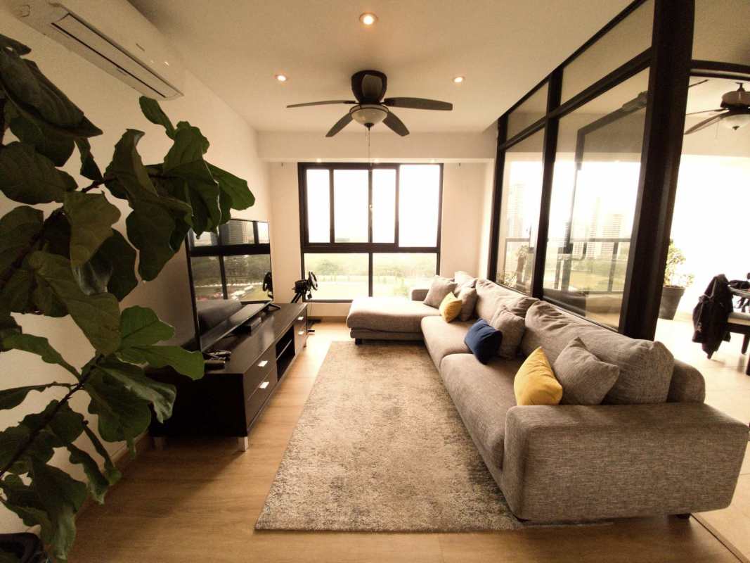 Spacious bedroom with ensuite bathroom in Parque del Mar II Costa del Este Panama