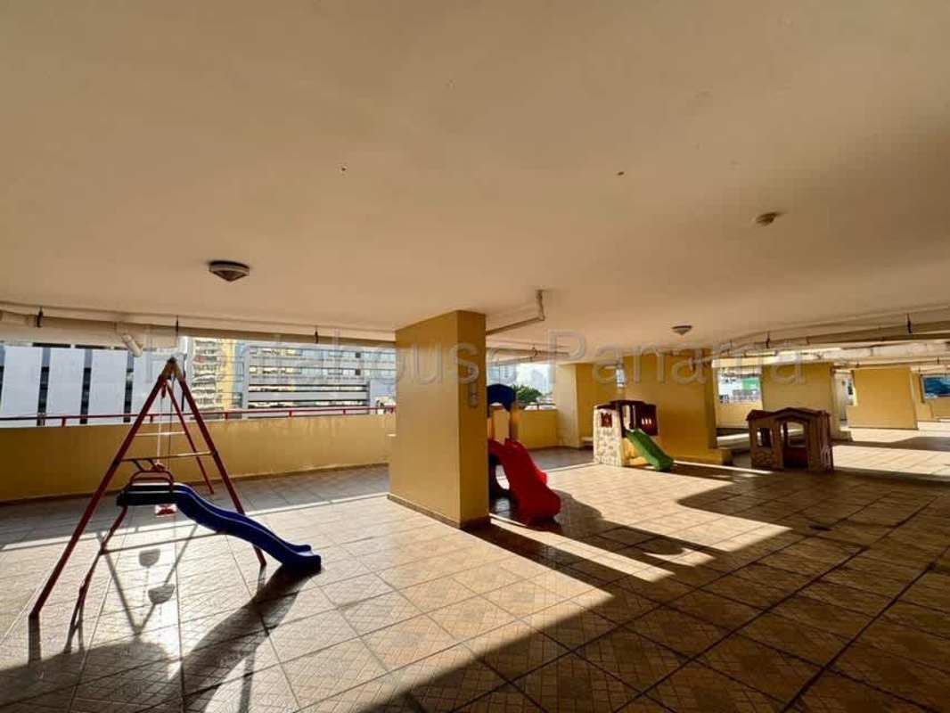 Simple bedroom with window and tile floor PH Torres de Vista Hermosa Panama City
