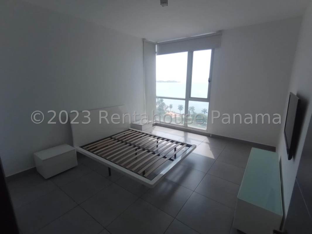 Modern bright living dining room with balcony access in PH BICSA Tower Panama