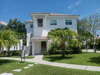 Apartment for Sale in El Farallón - 3 bedrooms