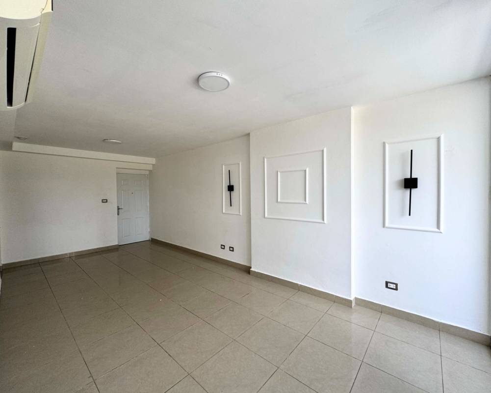 Bedroom window with cityscape view built-in closet PH Rokas Dorado Lake Panama City