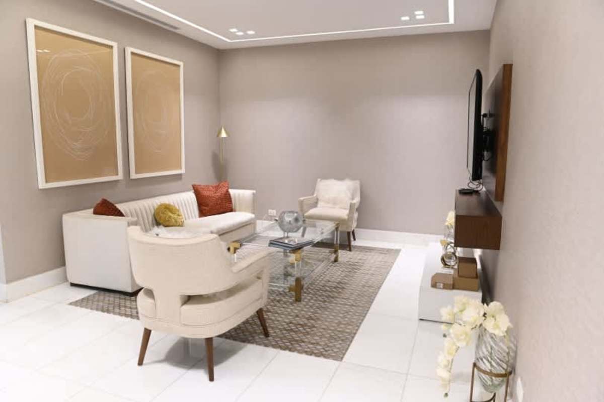 Modern master bathroom with marble counters, bathtub and glass shower PH Ocean Waves Punta Pacífica Panama