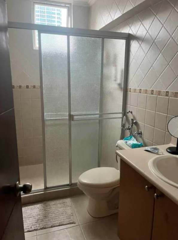 Bathroom shower enclosure vanity PH Costa del Este Park Panama