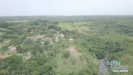 Large green property with riverbanks and open land near Coronado and Pacific beaches Panama for sale