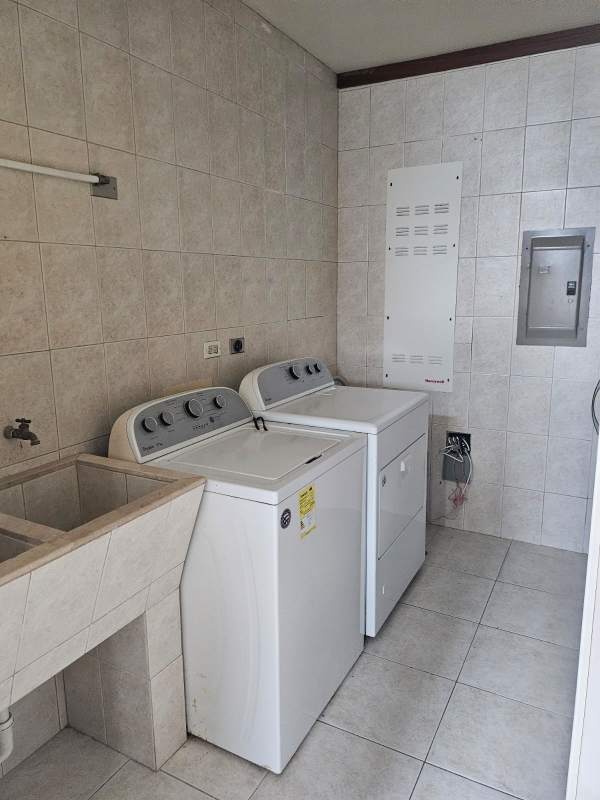 Bright master bedroom with ocean view windows in PH Pacific Point Punta Pacifica Panama