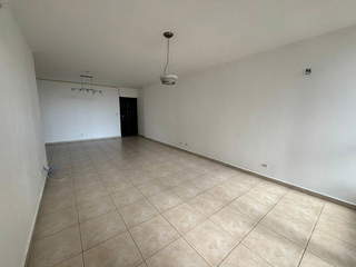 Apartment for Sale in San Francisco - 2 bedrooms