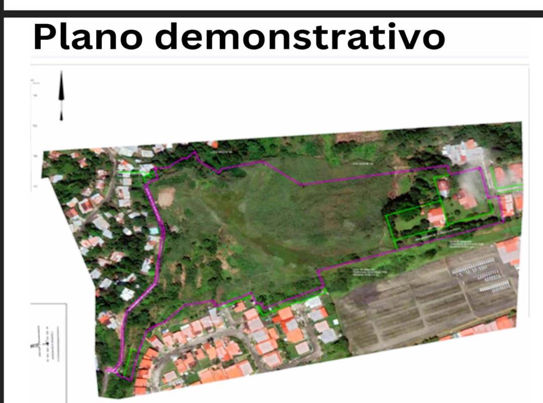 Aerial outline showing 49,848 m² lot in Las Cumbres Villa Zaita with adjacent neighborhood details