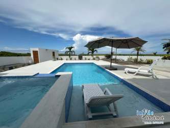 Large oceanfront terrace with panoramic Pacific views at Playa La Barqueta Panama