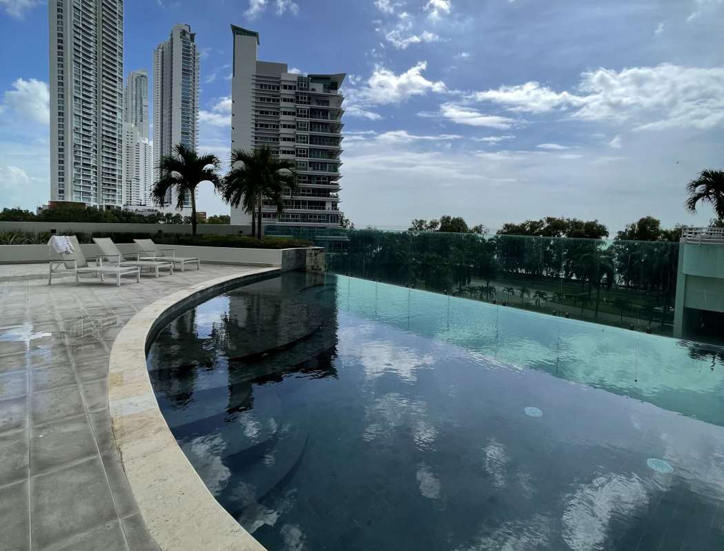 Modern kitchen with granite countertops and city views in PH Luna Costa del Este Panama