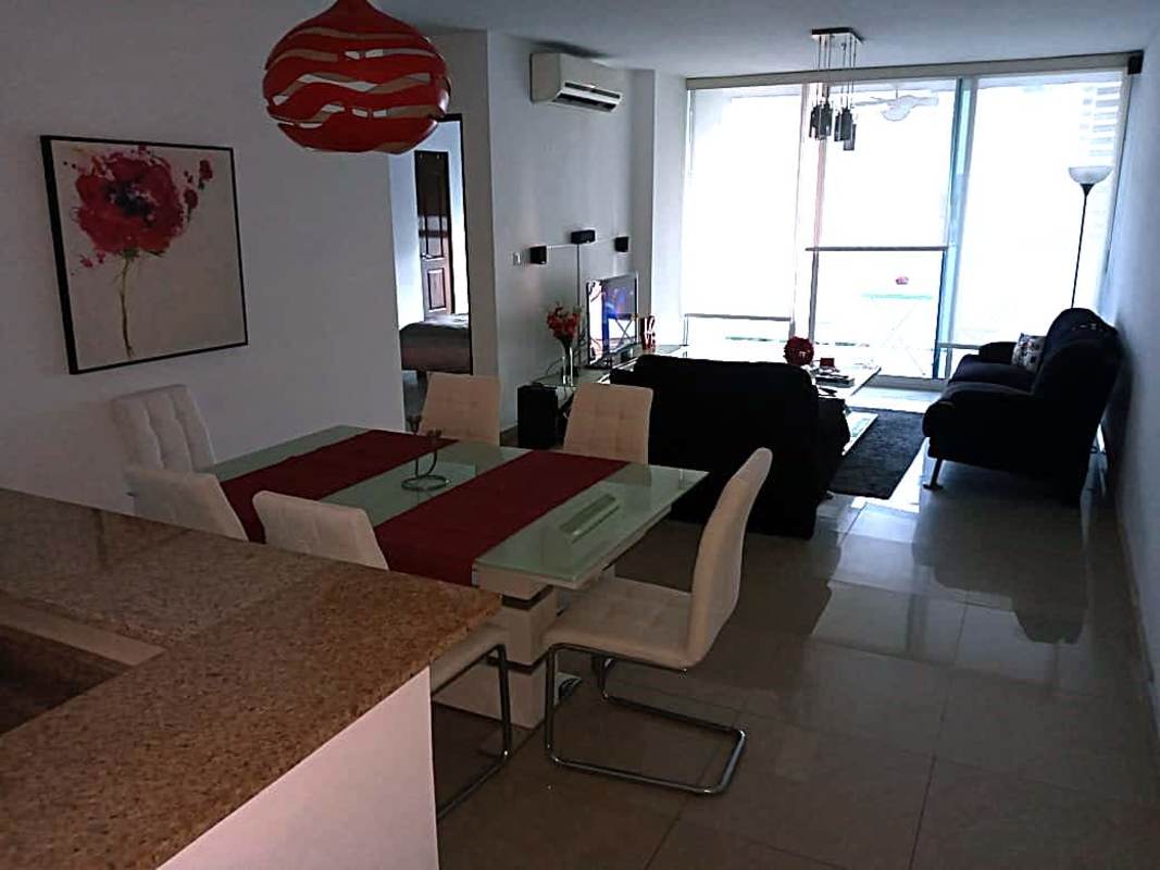 Combined open-plan living dining furnished in PH Pacific Sky Punta Paitilla