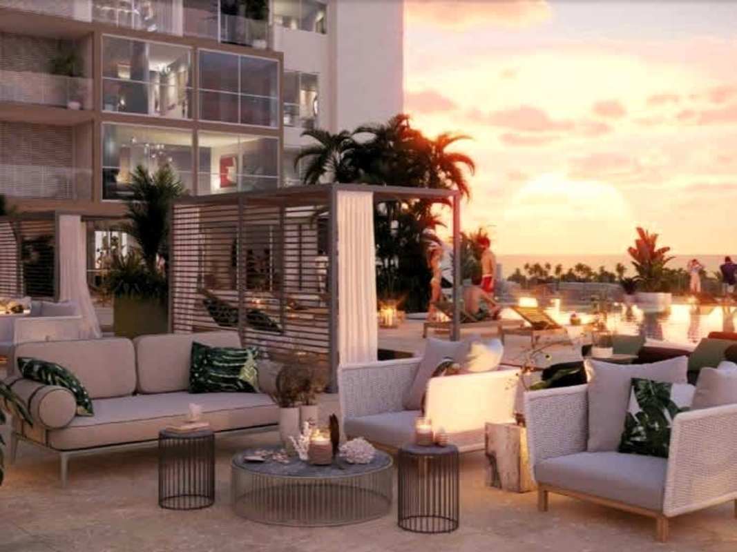 Resort-style outdoor pool PH Oceana Santa Maria Golf Panama