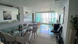 Apartment for Rent in San Francisco - 3 bedrooms