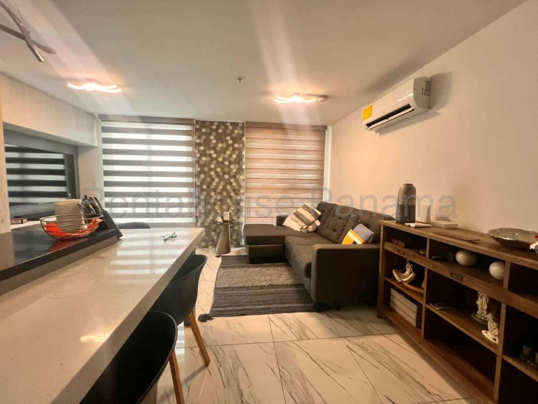 Modern elevator lobby with marble tiles and digital floor indicators, PH Botanico Panama