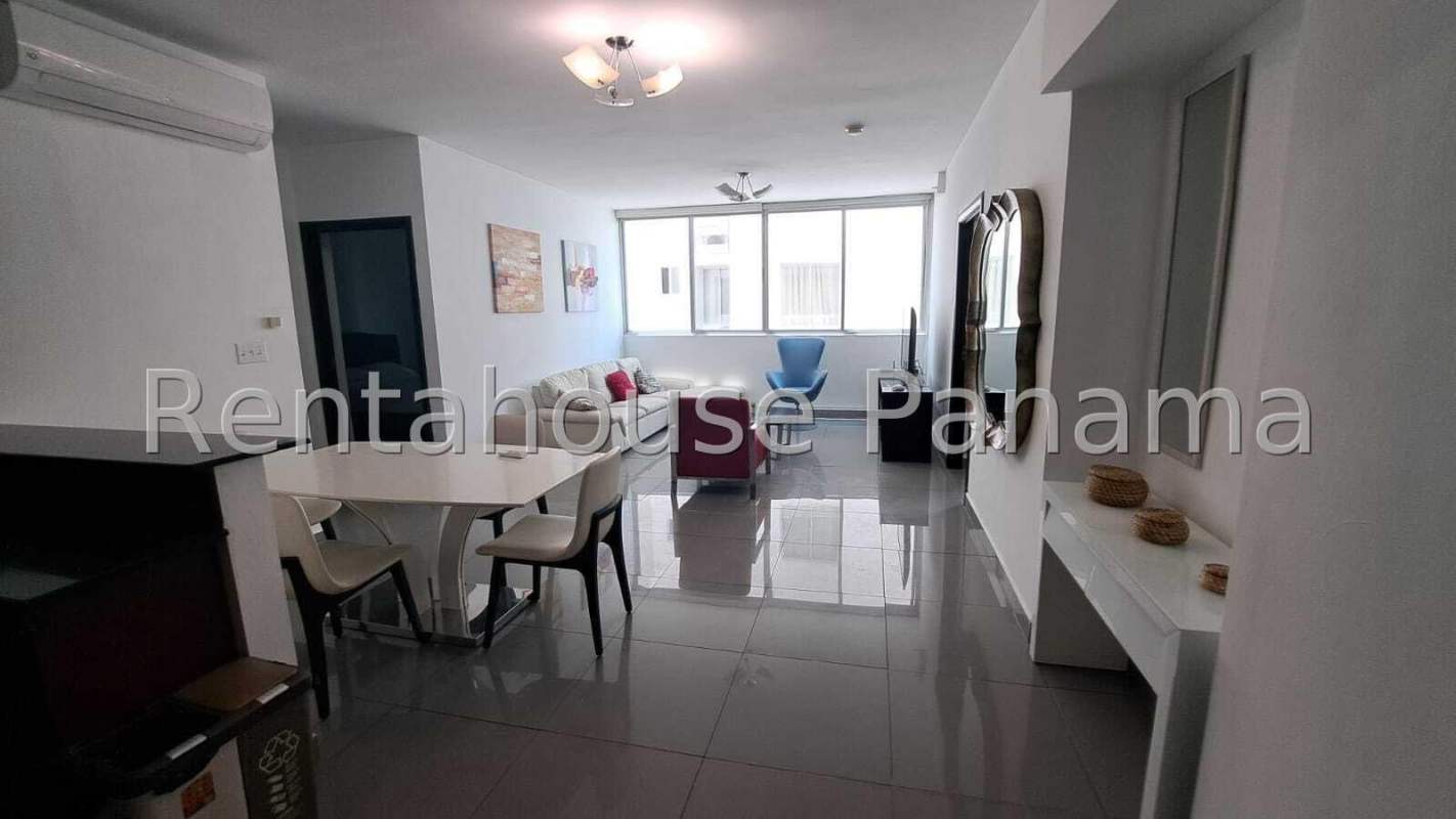 Modern bathroom with glass shower and vanity in PH Quartier 74 San Francisco Panama