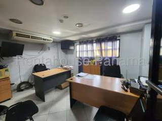 Commercial Warehouse for Sale in Zona Libre - 0 bedrooms