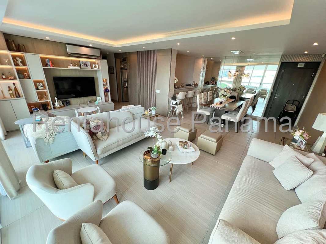 Spacious apartment balcony with Pacific Ocean and skyline view PH Costa del Mar Panama