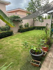 Single-family Home for Sale in San Antonio - 4 bedrooms