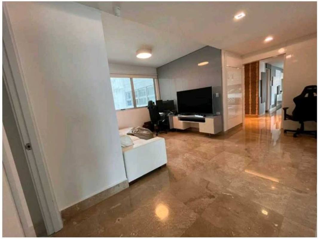 Spacious kitchen with granite counters and quality appliances PH Q Tower Punta Pacifica