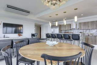 Penthouse Apartment for Sale in San José - 3 bedrooms