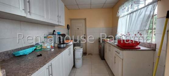 Covered garage entrance with front porch La Chorrera Panama