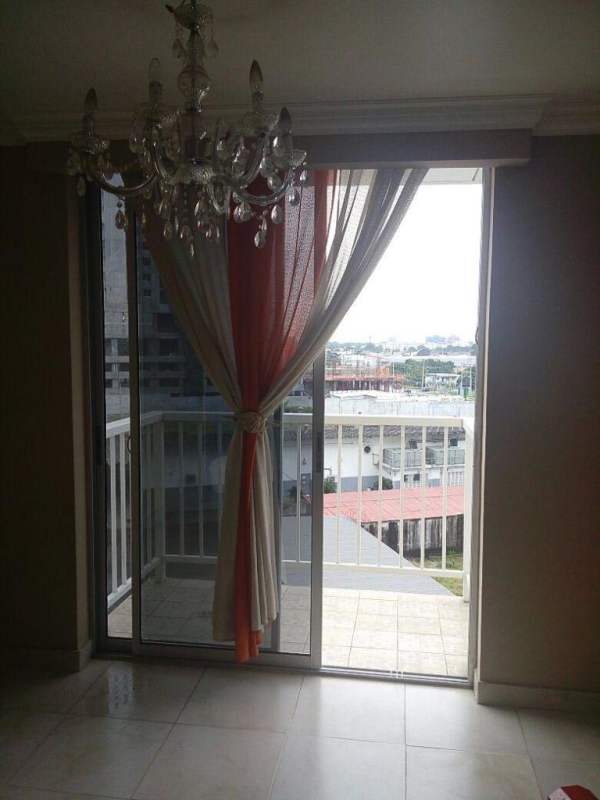 Built-in open wardrobe with drawers and shelving in apartment bedroom PH Mystic Tower Chanis Panama