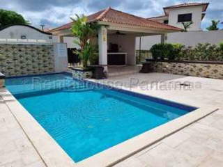 House for Rent in Costa Verde - 3 bedrooms