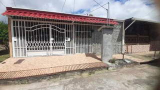 House for Sale in Vista Alegre - 3 bedrooms